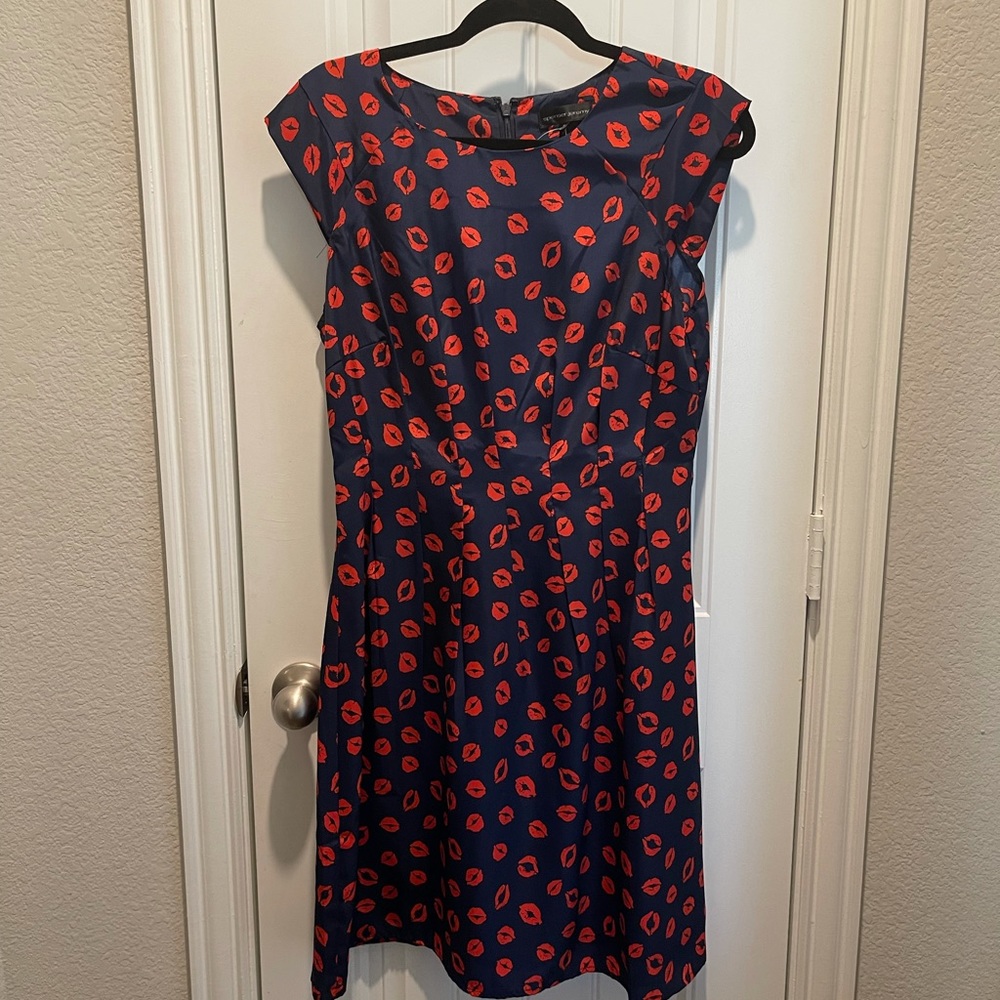 Navy blue with red lips knee length dress